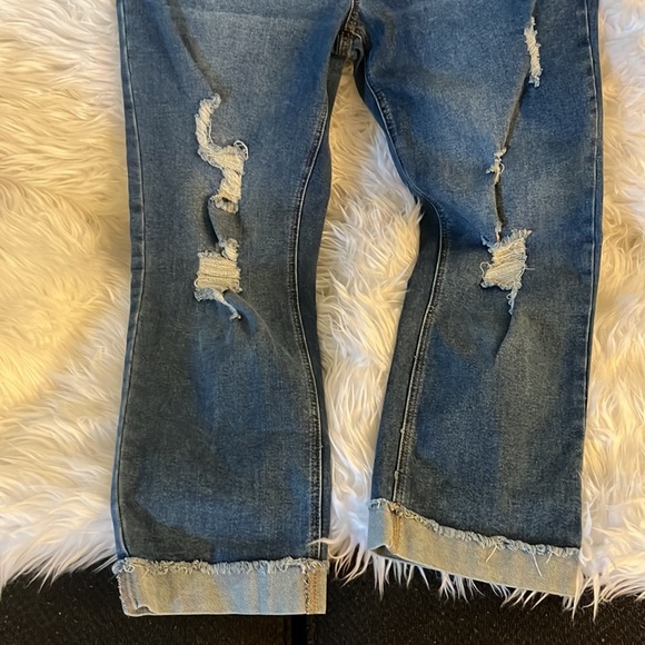 NEW MATERNITY DISTRESSED BOYFRIEND JEANS TIME AND TRU LARGE 12 14 - Picture 7 of 8